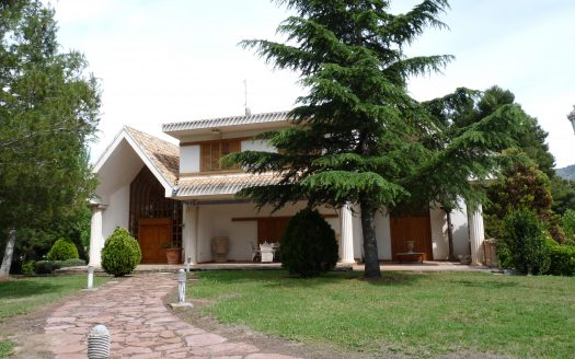 Chalet 060 en la urbanizacion del Navarro