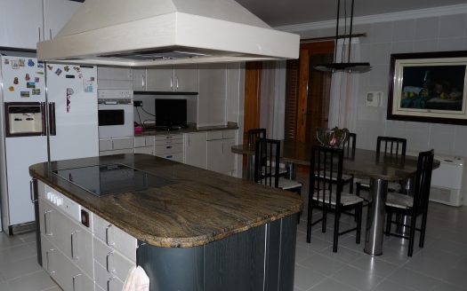 Chalet 060 en la urbanizacion del Navarro