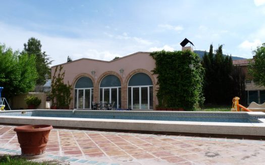 Chalet 060 en la urbanizacion del Navarro