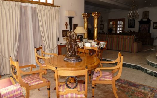 Chalet 060 en la urbanizacion del Navarro