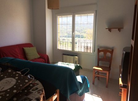 P 261 Piso con vistas al monte. Se vende con trastero y con garaje.