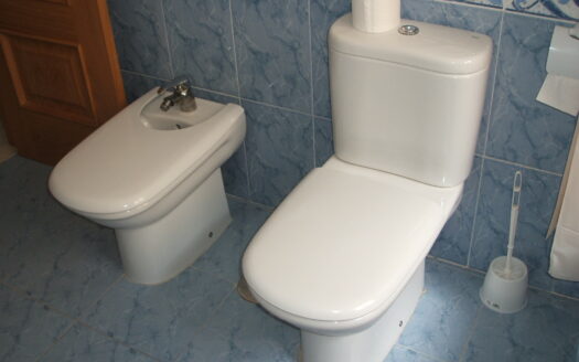 P 261 Piso con vistas al monte. Se vende con trastero y con garaje.