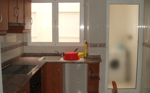 P 261 Piso con vistas al monte. Se vende con trastero y con garaje.