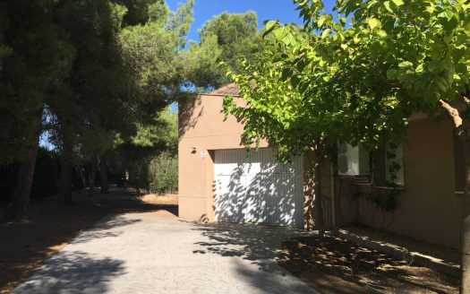 Chalet 162 En Benejama con piscina y pinada