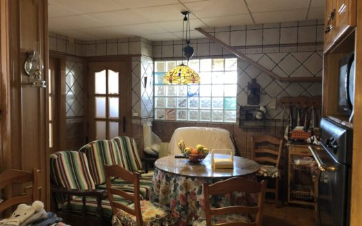 Chalet 177 con piscina a 1km de Villena