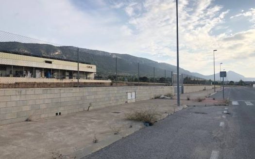 Soler 039 Cuatro parcelas de 7000m2 en ZONA INDUSTRIAL de BIAR.