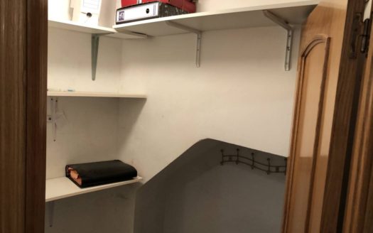 C 255 Casa con terraza y patio