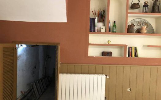 C 255 Casa con terraza y patio