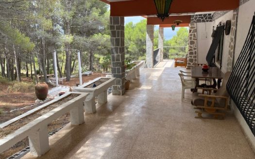 F 012 Finca en la zona de monte en Castalla.