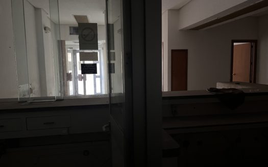 C 282 Casa señorial en Caudete en la plaza del ayuntamiento.