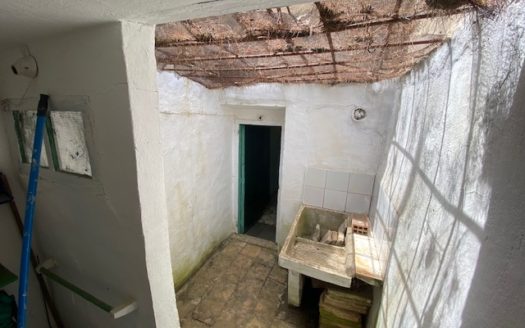 CT 053 Casa con terreno con pinada en el FIGUERAL.