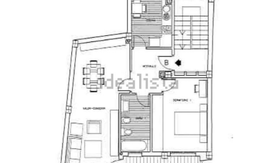 Edificio entero a estrenar con local de 50m2, trastero, piso de 2 habitaciones y un piso duplex 2 hab mas buhardilla enorme con baño