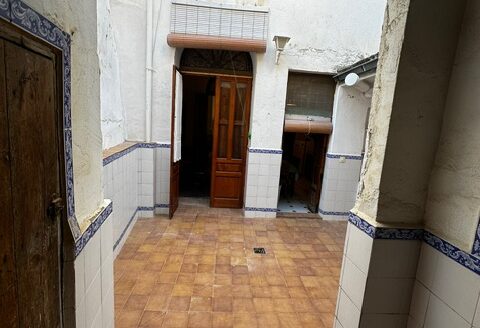 C324 Casa Modernista en Caudete