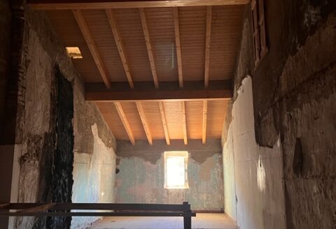 C 298 Venta de casa a reformar en centro del pueblo de Biar