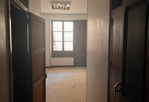 C 298 Venta de casa a reformar en centro del pueblo de Biar