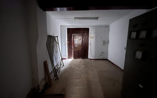 C 298 Venta de casa a reformar en centro del pueblo de Biar