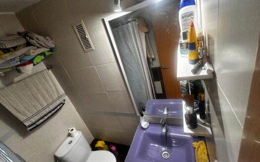 C 259 Venta casa de dos plantas primera reformada y planta segunda diafana.