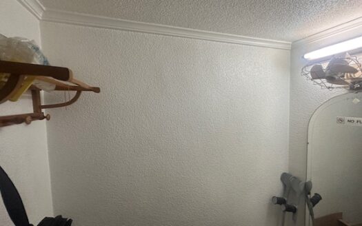 L 114 Venta de local en pleno centro de Villena