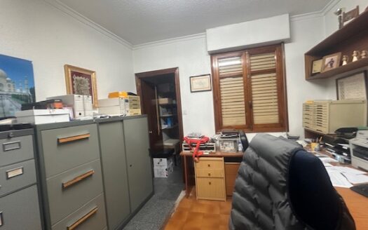 L 114 Venta de local en pleno centro de Villena