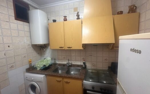 C 342 Venta de Casa en Biar en el casco historico.