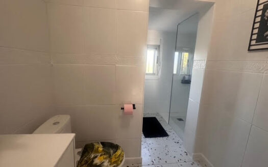 CHALET 165 EN BIAR CON PISCINA Y OLIVAR Y MAS FRUTALES EN PRODUCCION