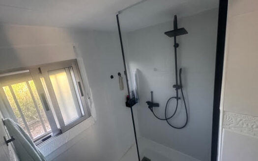 CHALET 165 EN BIAR CON PISCINA Y OLIVAR Y MAS FRUTALES EN PRODUCCION