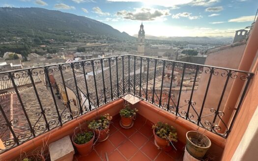 C 344 Casa de pueblo en venta en Calle Gordet s/n, Biar