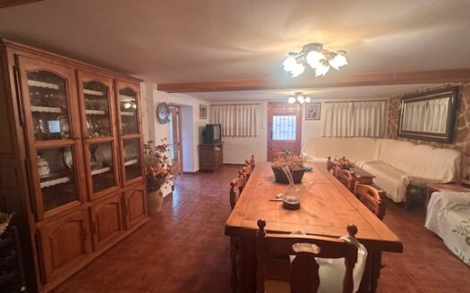 C 344 Casa de pueblo en venta en Calle Gordet s/n, Biar