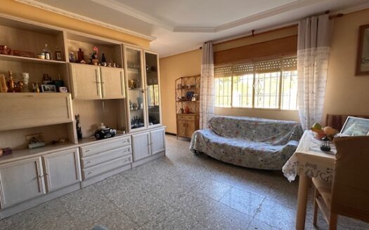 CT 321 Casa en el campo de 100 m2 en Beneixama con agua potable y de riego con parcela vallada para animales y 38 de almacen