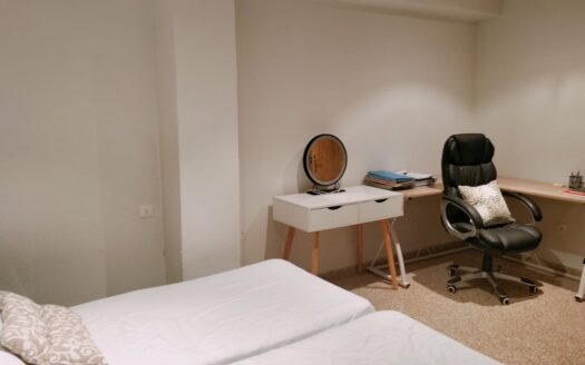 P 371 Se vende Piso en Villena (Alicante)