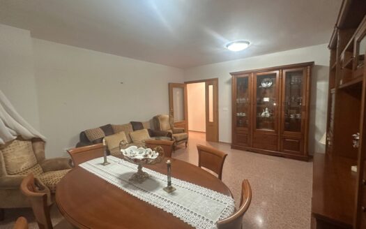 P 372 Venta de Piso en Biar (Alicante)