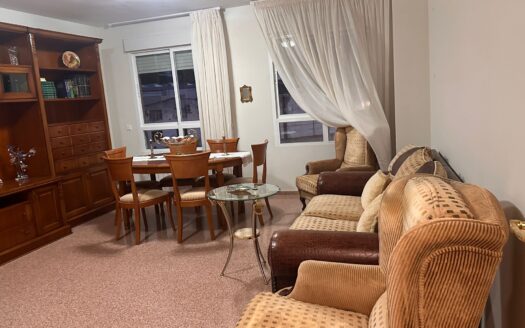 P 372 Venta de Piso en Biar (Alicante)