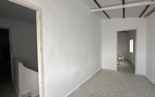 Nave 058 en Biar